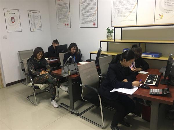 20180507141000_62638 ·ÖÏí¡°Ä¥Á¶Ïòµ¼Á¦£¬¼ÓËÙÖ°Òµ»¯¡¶ÀÖÌìÌÃfun88¾«Ó¢¡·EMBAÌØÑµ¡±